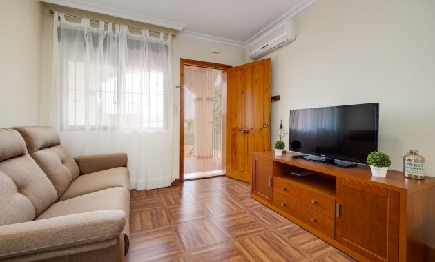 Resale - Bungalow -
Torrevieja - Sector 25