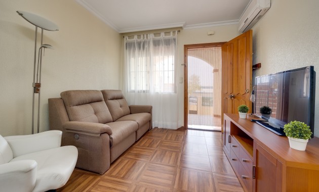 Venta - Bungalow -
Torrevieja - Sector 25