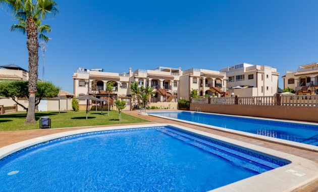 Resale - Bungalow -
Torrevieja - Sector 25