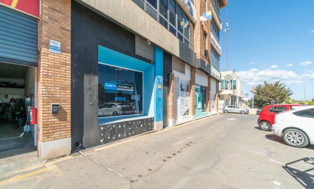 Alquiler a largo plazo - Commercial Unit -
Orihuela Costa - Playa Flamenca