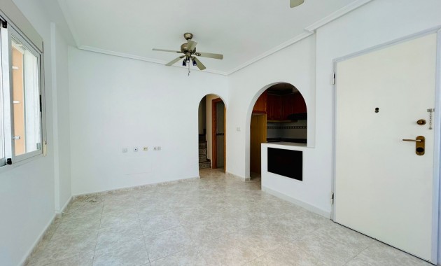 Resale - Einfamilienhaus -
Torrevieja - Sector 25