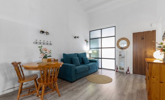 Sale - Villa -
Orihuela Costa