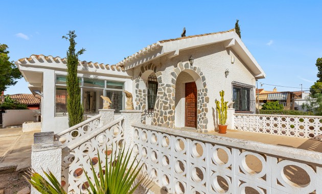 Venta - Villa -
Los Balcones - Los Altos del Edén