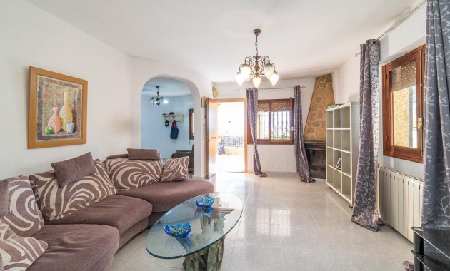 Venta - Villa -
Orihuela Costa - Villamartín-Las Filipinas