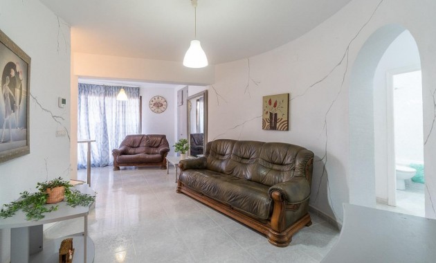 Venta - Villa -
Orihuela Costa - Villamartín-Las Filipinas