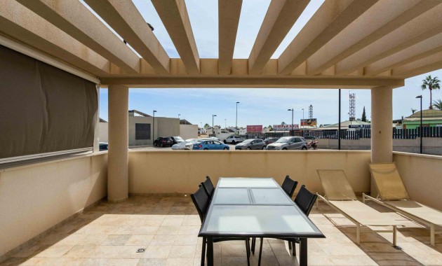 Alquiler a largo plazo - Apartamento -
Orihuela Costa - Villamartin