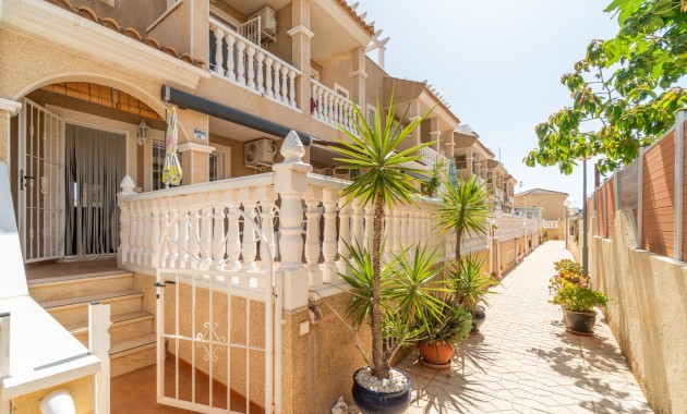 Long time Rental - Terraced house -
Orihuela Costa - Las Mimosas