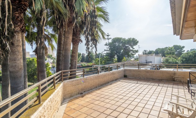 Resale - Villa -
Orihuela Costa - Dehesa de Campoamor