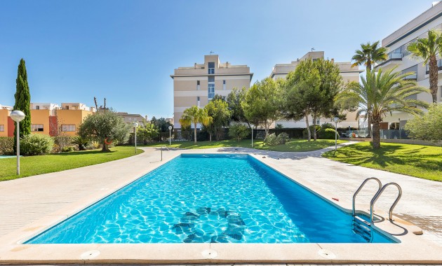 Resale - Wohnung -
Orihuela Costa - Villamartín-Las Filipinas