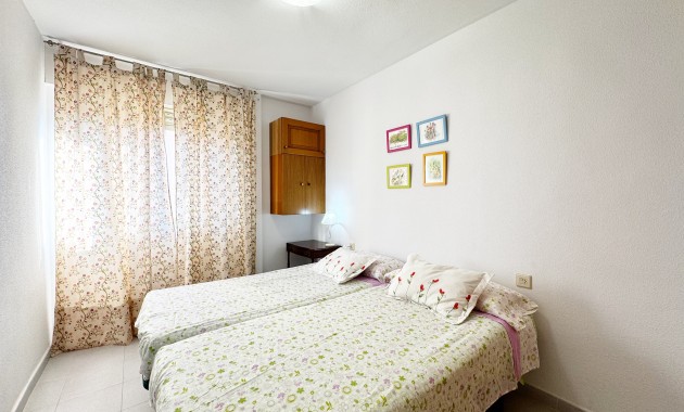 Resale - Wohnung -
Orihuela - Orihuela Costa