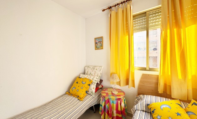 Resale - Wohnung -
Orihuela - Orihuela Costa