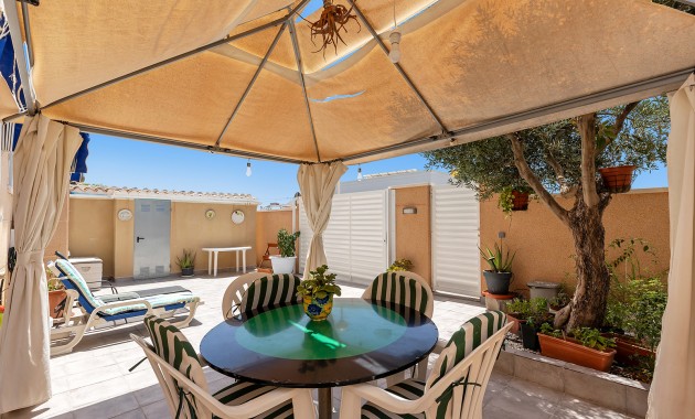 Resale - Wohnung -
Orihuela - Orihuela Costa