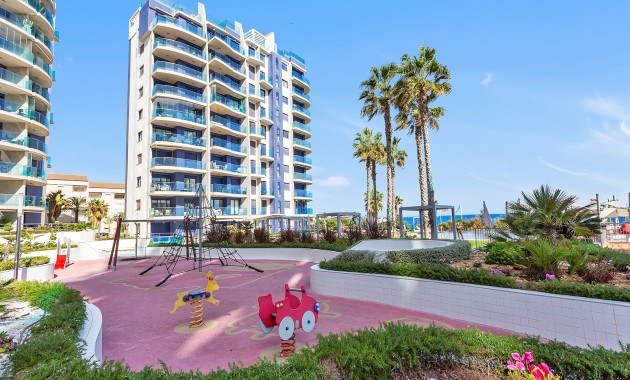 Resale - Wohnung -
Torrevieja - Punta prima