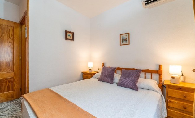 Resale - Wohnung -
Torrevieja - Centro