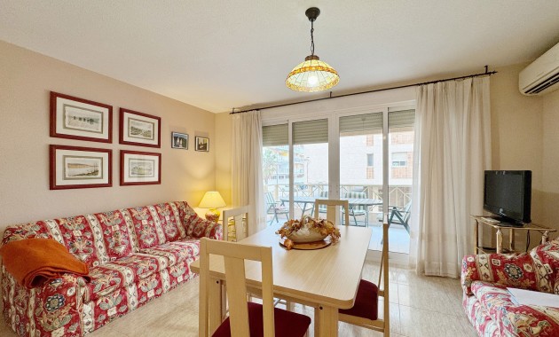 Resale - Wohnung -
Orihuela - Orihuela Costa