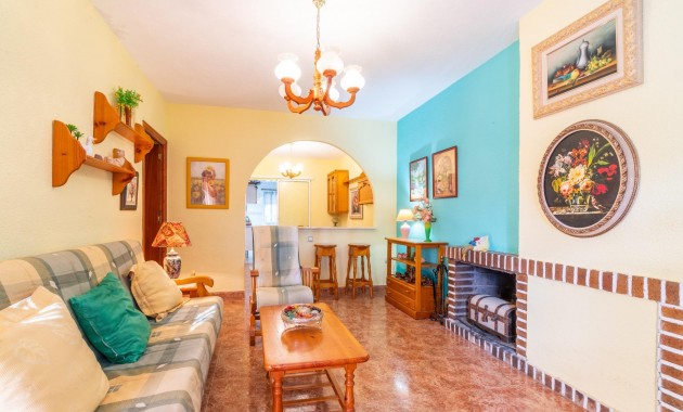 Resale - Villa -
Torrevieja - Los balcones