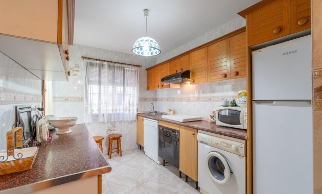 Resale - Villa -
Torrevieja - Los balcones