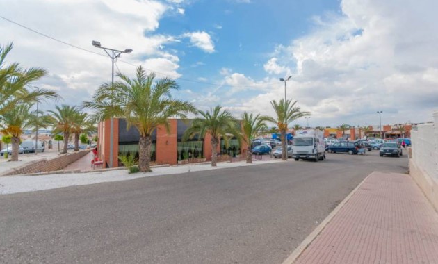 Long time Rental - Commercial Unit -
San Fulgencio - La Marina