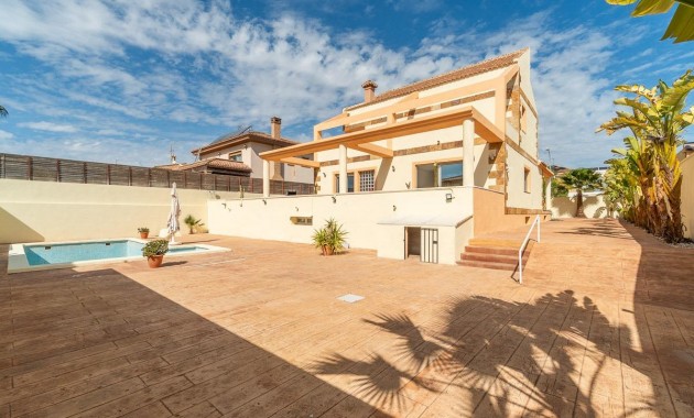 Venta - Villa -
Torrevieja - Aguas nuevas 2