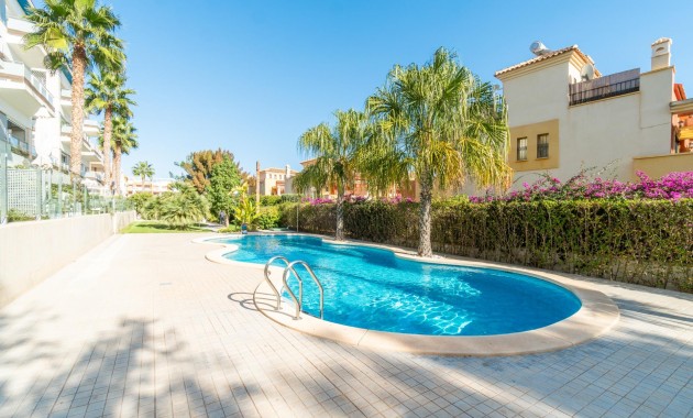 Venta - Flat -
Orihuela Costa - Los Dolses