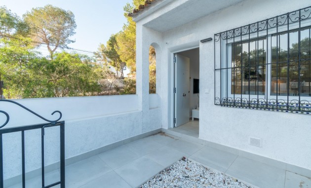 Venta - Bungalow -
Orihuela Costa - Las Filipinas