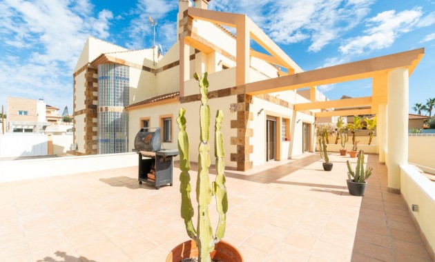 Venta - Villa -
Torrevieja - Aguas nuevas 2
