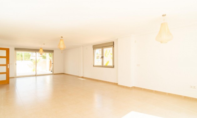 Venta - Villa -
Torrevieja - Aguas nuevas 2