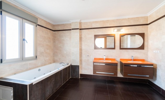 Venta - Villa -
Torrevieja - Aguas nuevas 2