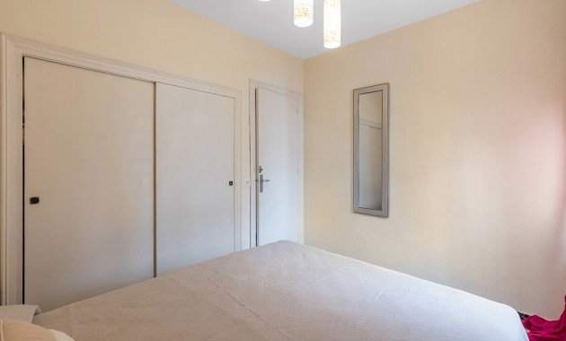Resale - Villa -
Torrevieja - Rocio del mar