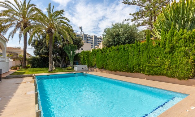 Resale - Villa -
Torrevieja - Rocio del mar