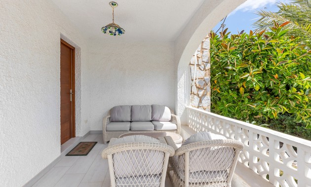Resale - Villa -
Torrevieja - Rocio del mar