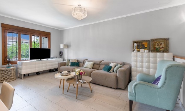 Resale - Villa -
Torrevieja - Rocio del mar
