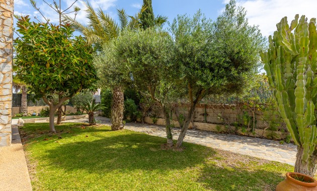 Resale - Villa -
Torrevieja - Rocio del mar