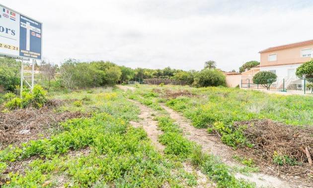 Sale - Plot -
Torrevieja - Los balcones