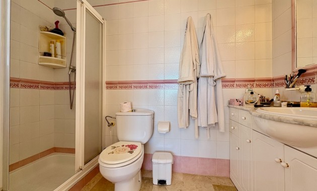 Resale - Einfamilienhaus -
Orihuela - Villamartin