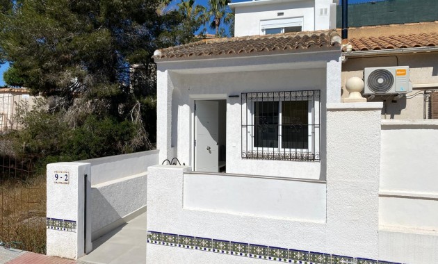 Venta - Bungalow -
Orihuela Costa - Las Filipinas