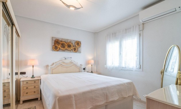 Venta - Penthouse -
Orihuela Costa - Playa Flamenca