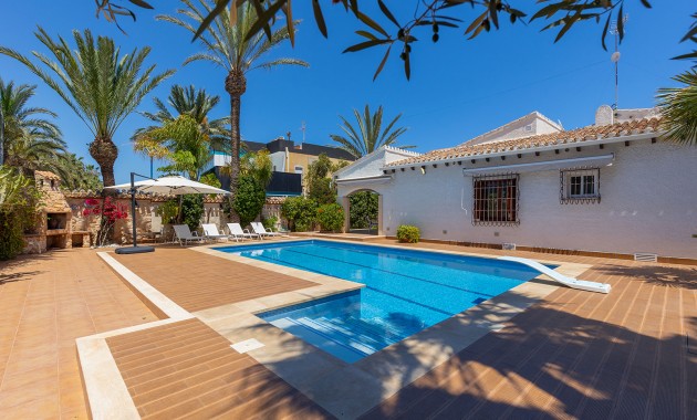 Venta - Villa -
Orihuela - Orihuela Costa