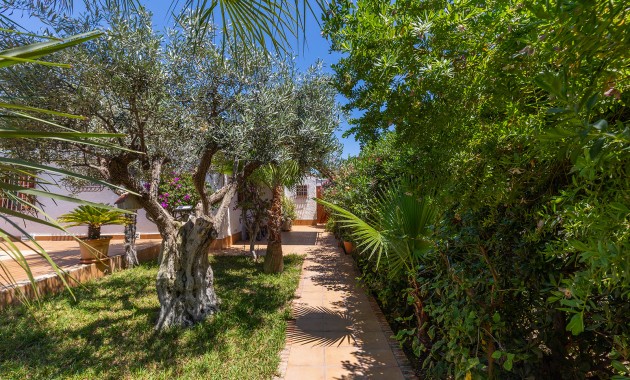 Venta - Villa -
Orihuela - Orihuela Costa