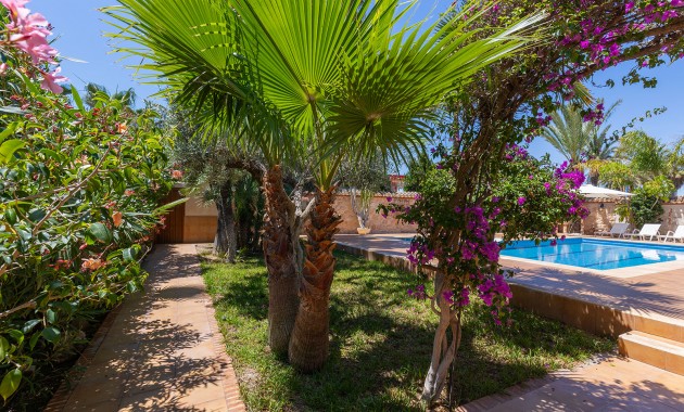 Venta - Villa -
Orihuela - Orihuela Costa