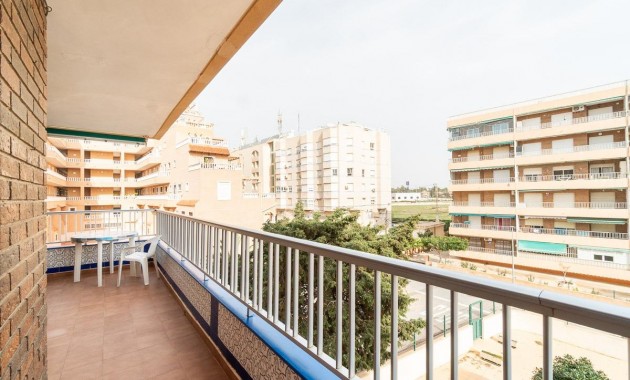 Sale - Apartment -
Torrevieja - Rocio del mar