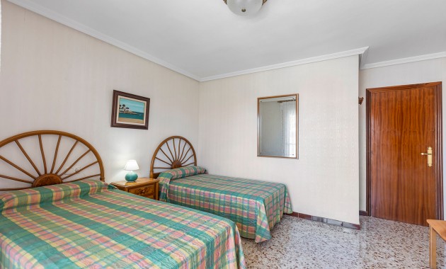 Resale - Wohnung -
Torrevieja - Rocio del mar