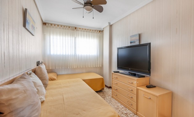 Resale - Wohnung -
Torrevieja - Rocio del mar