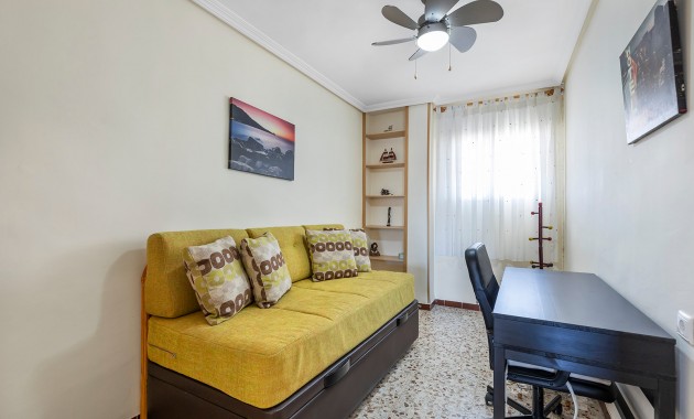 Resale - Wohnung -
Torrevieja - Rocio del mar
