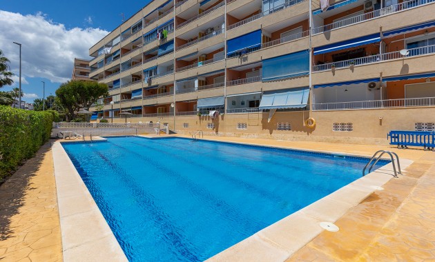 Resale - Wohnung -
Torrevieja - Rocio del mar