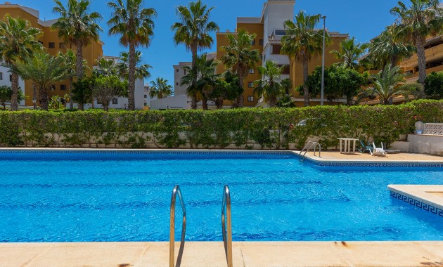 Resale - Wohnung -
Torrevieja - Rocio del mar