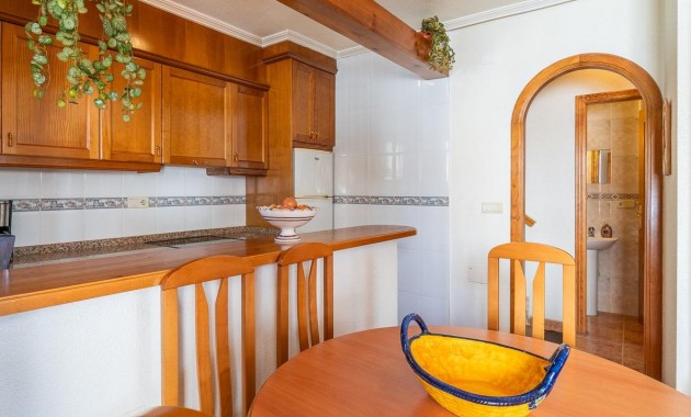 Resale - Chalet -
Orihuela Costa - Punta Prima