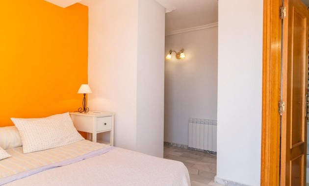 Sale - Villa -
Torrevieja - La Mata