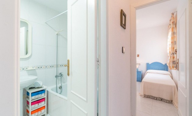 Venta - Bungalow -
Orihuela Costa - La Florida
