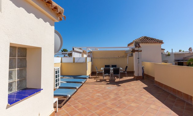 Venta - Apartamento -
Torrevieja - Los altos